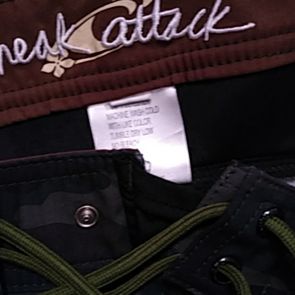 Oneil Sneak attack real board shorts size 7 - Picture 4 of 7